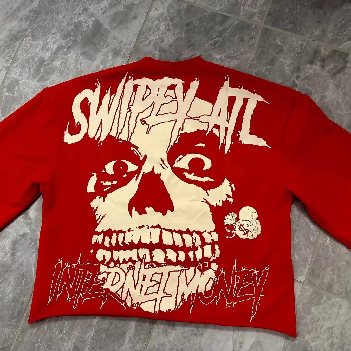 Red Harajuku-style T-shirt With Three-quarter Sleeves